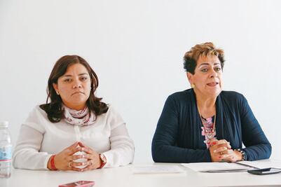 Reúnen a ex diputadas 