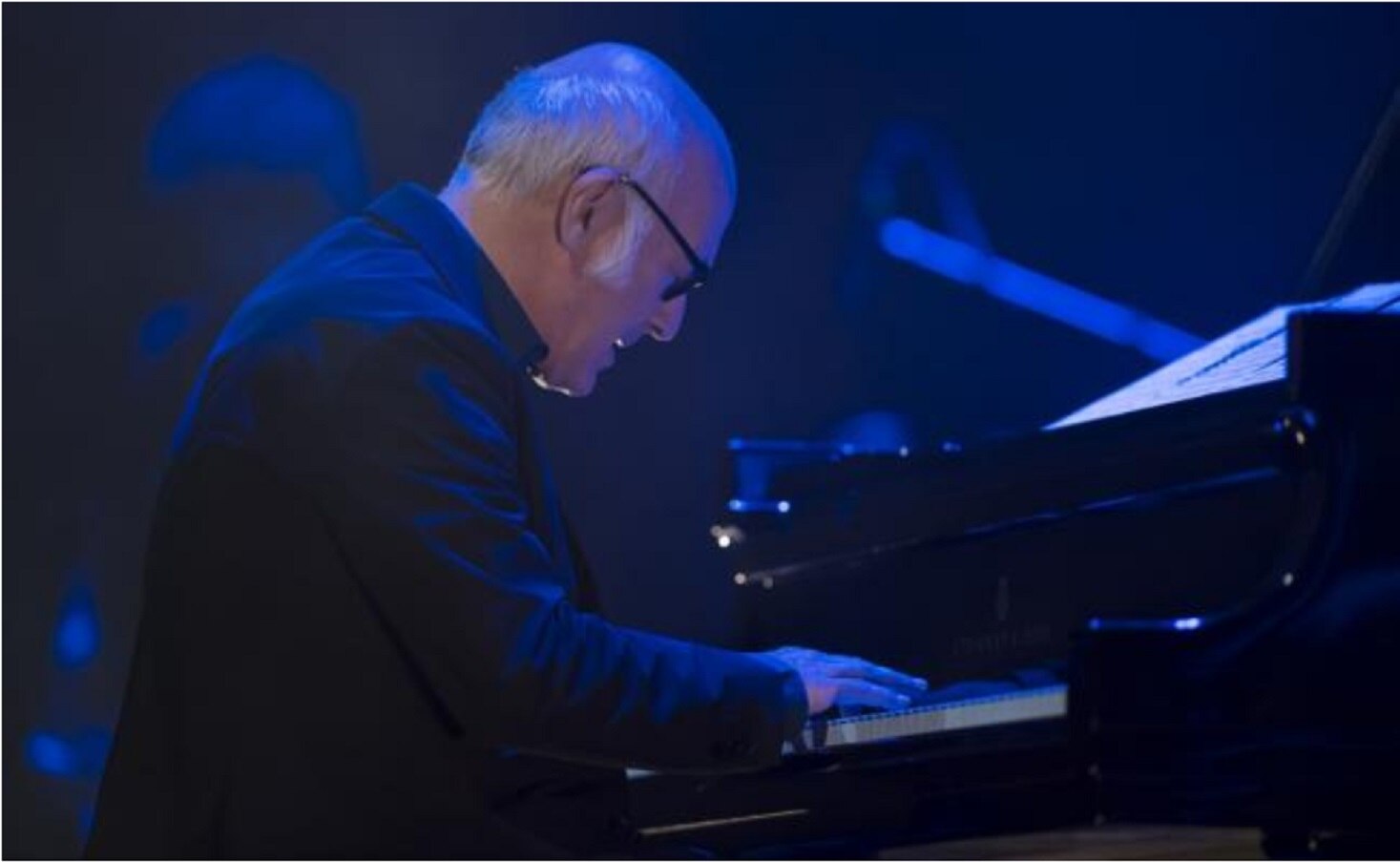 La música de Essential Einaudi provoca catarsis en el Metropólitan
