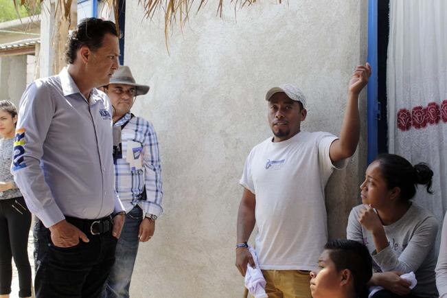 Conocer las necesidades de todos los queretanos es la meta del candidato al Senado de la República. / FOTO: ESPECIAL