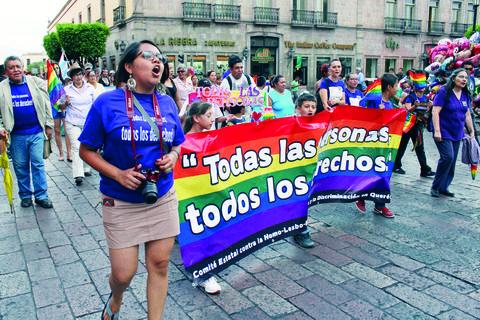 Reprueban a la Iglesia