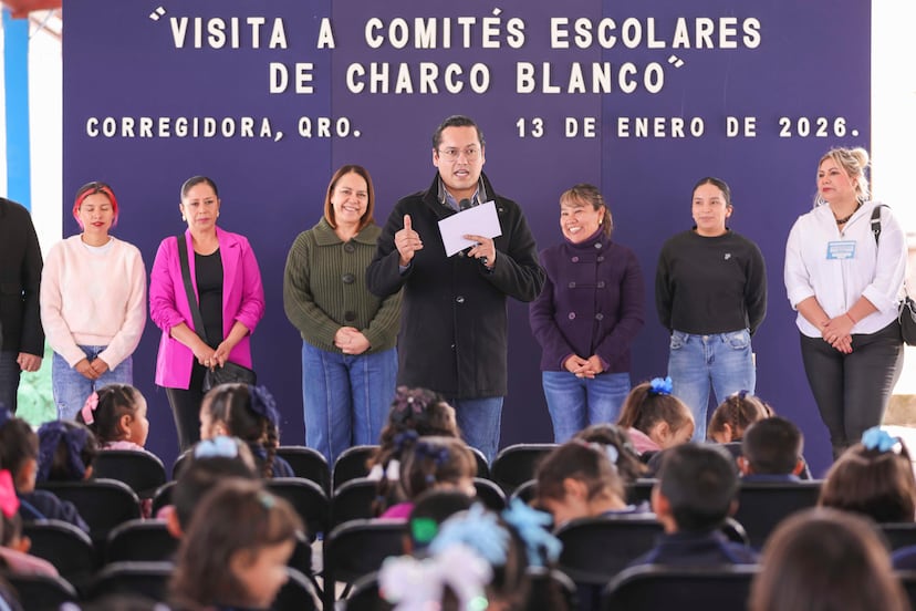 Chepe Guerrero fortalece a los Comités Escolares de Charco Blanco