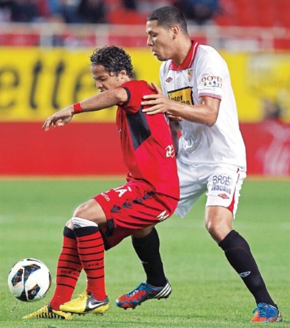 Giovani debuta con dos pases para gol