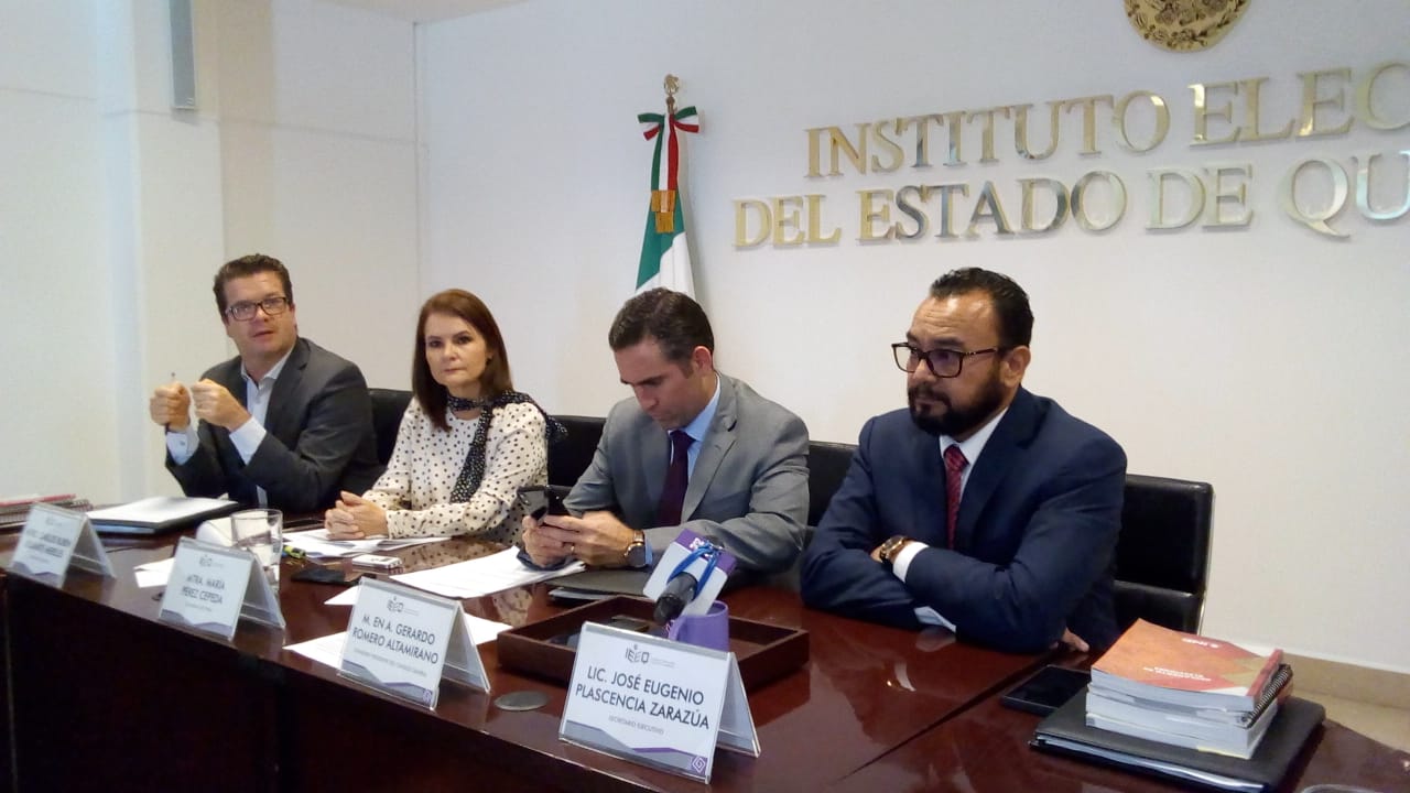 Presidentes municipales podrían contender sin separarse de su cargo: IEEQ