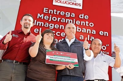 Loyola Vera destaca logros del gobernador