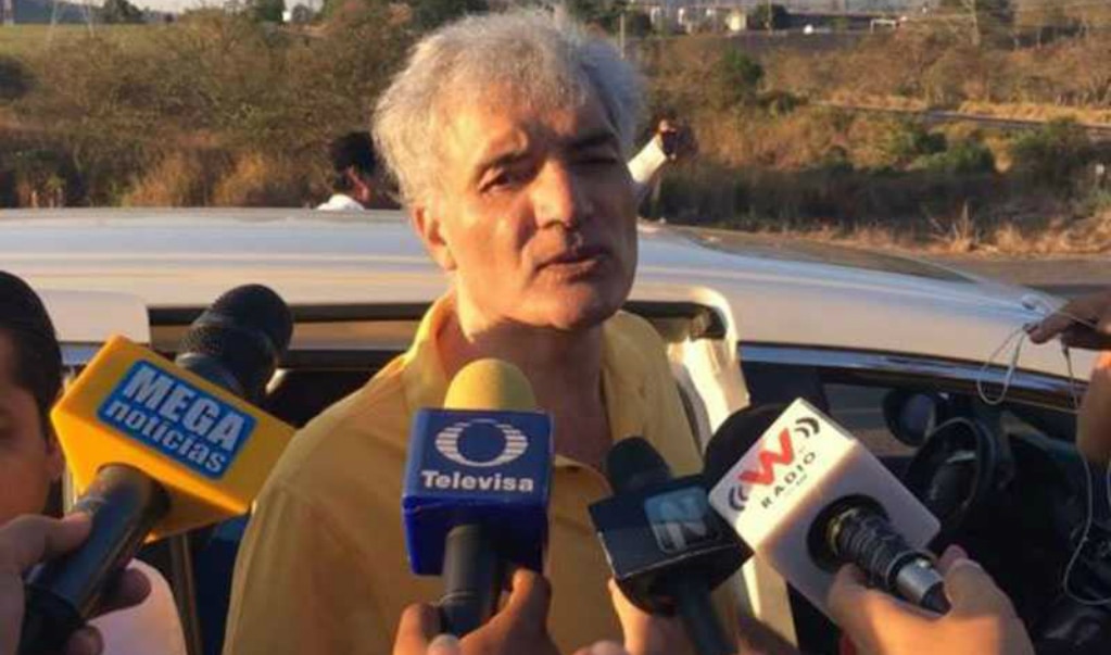 José Manuel Mireles sale del penal de Nayarit