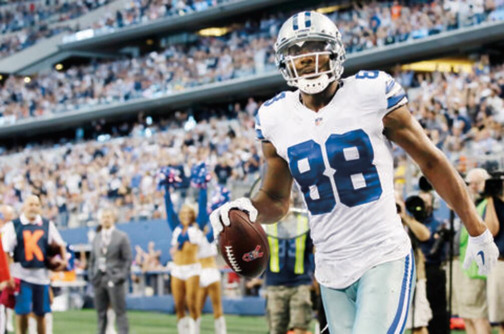 Cowboys aún no firma a Bryant