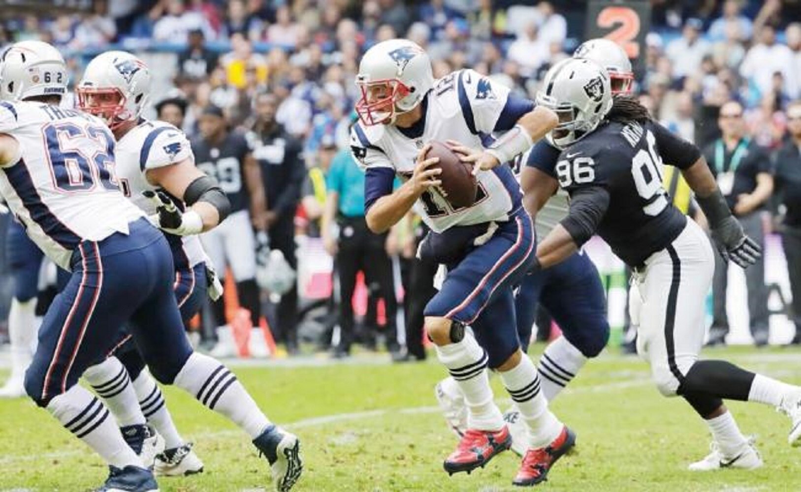 El Azteca dio nueva vida a los Patriots