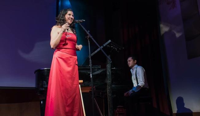 Festejan 10 de mayo con música y cine