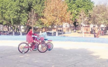 Patines y bicicletas, principales regalos de los Reyes Magos