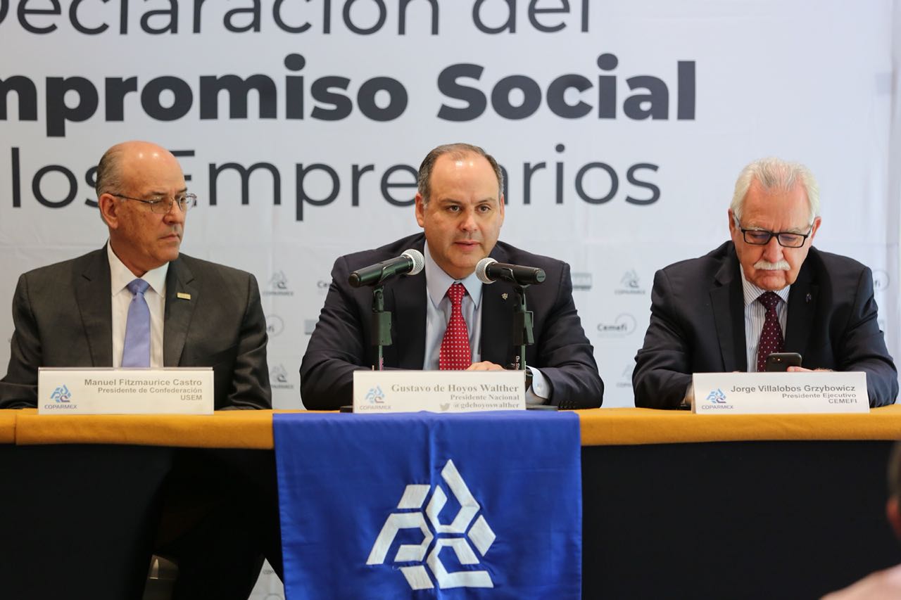 Coparmex pide a AMLO reconsiderar