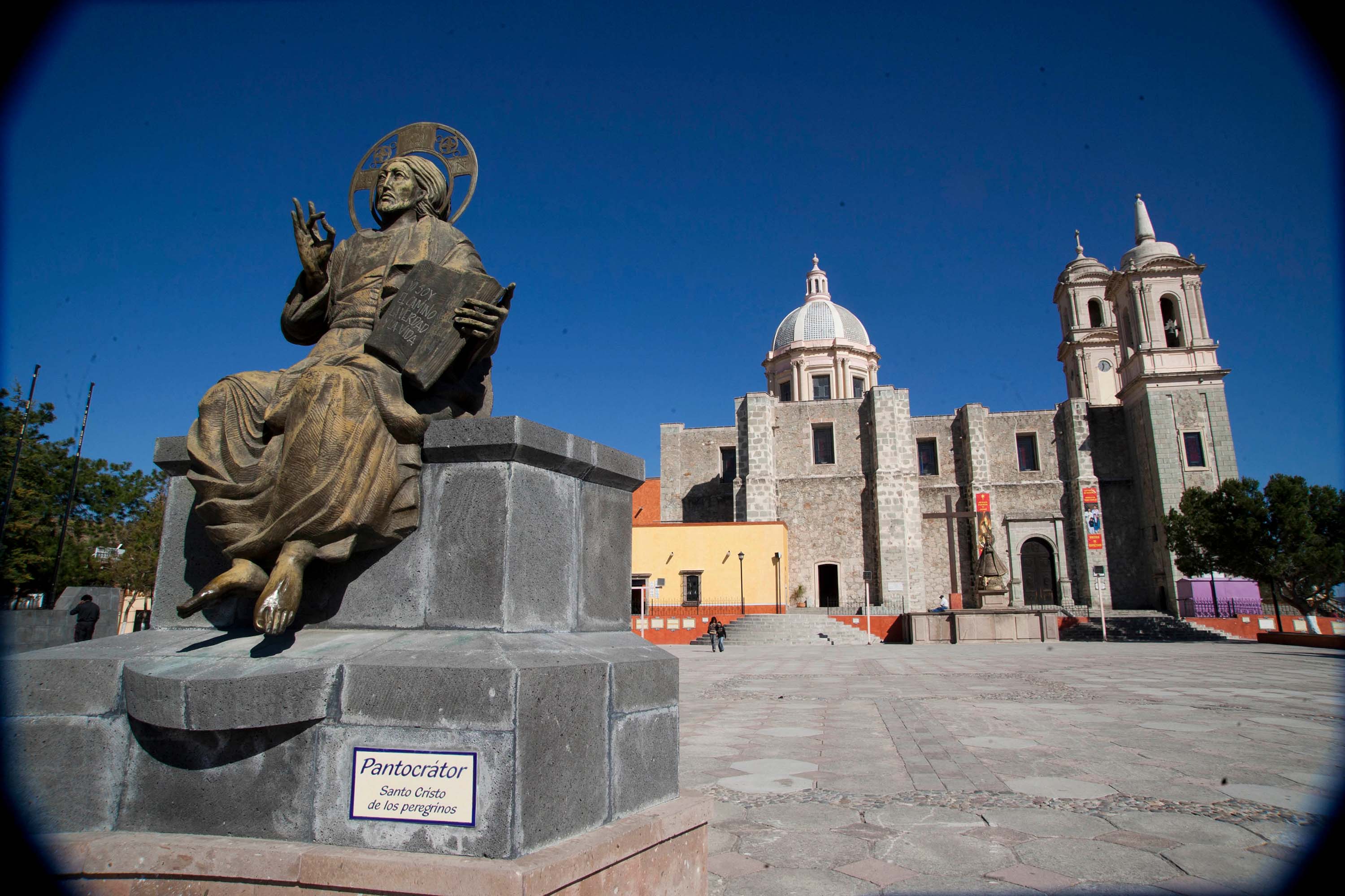 Colón espera aval de Francisco Domínguez para ser de la Zona Metropolitana