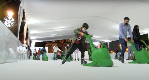 Aún puedes lanzarte a la pista de hielo en Querétaro
