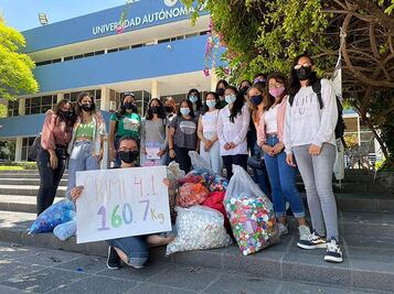 Lleva tapitas a la UAQ y apoya el desarrollo de la vacuna mexicana contra el Covid-19 