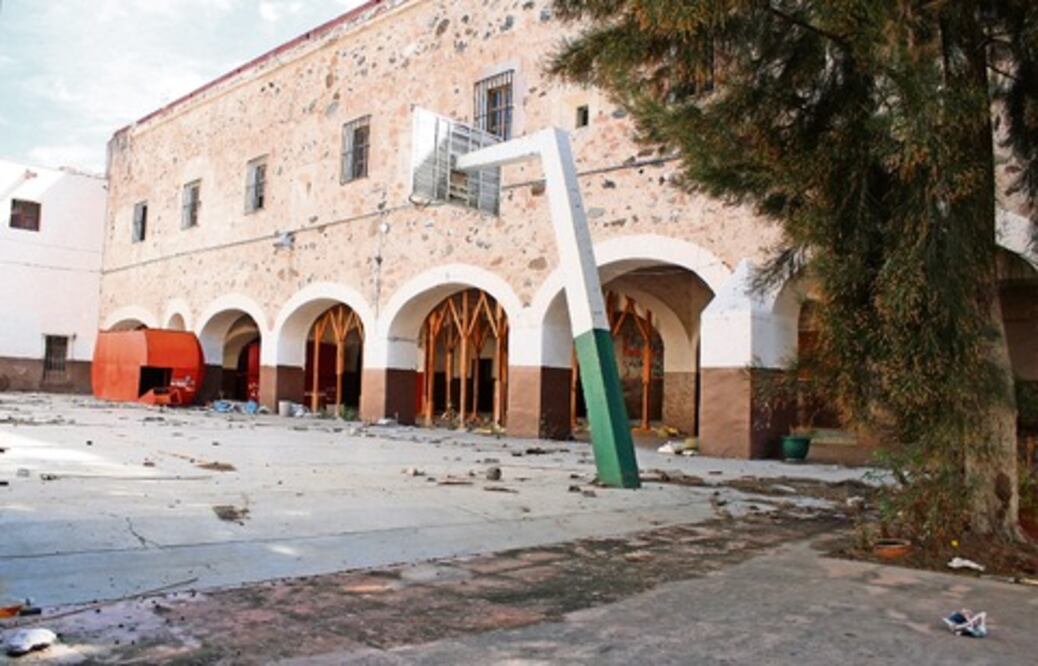 Está en el abandono una escuela del Centro Histórico 