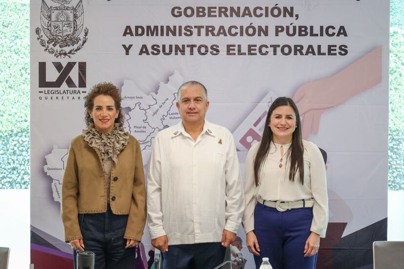 Aprueban reducir un síndico en ayuntamientos