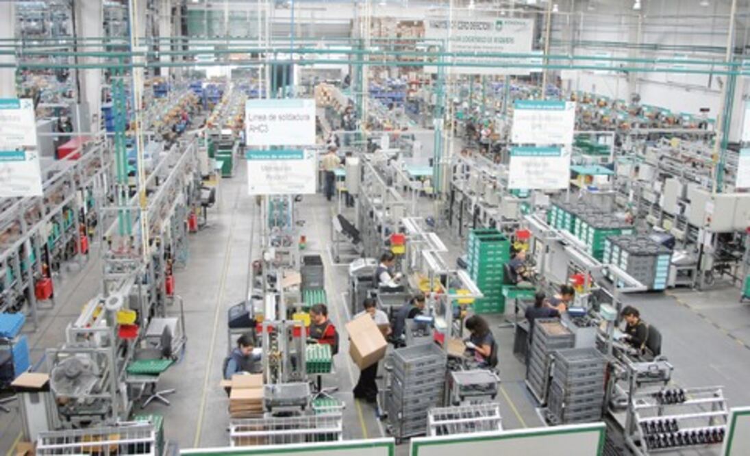 Aumenta empleo en área de manufactura