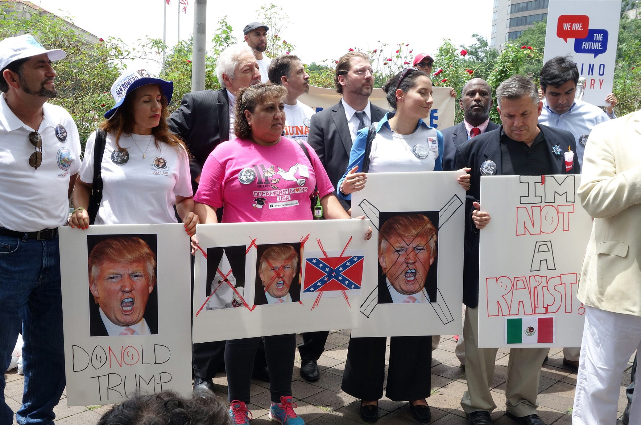 Piden a paisanos parar labores