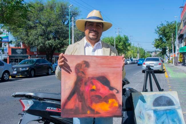 Recorre las calles con su arte