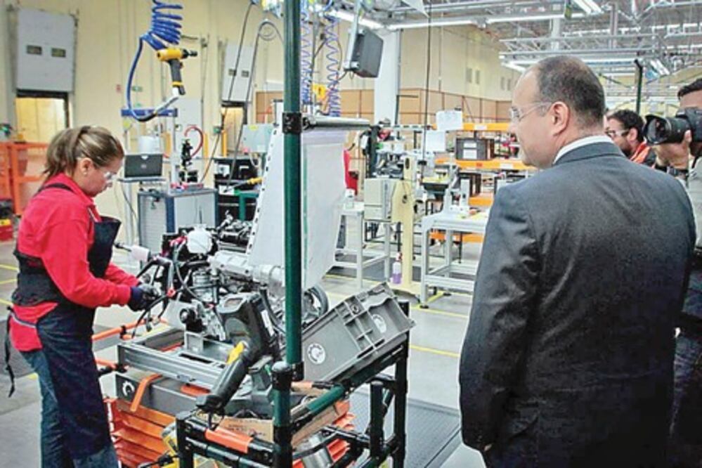 Impulsar talento es un reto: RLV