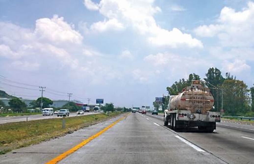 Piden regular desechos tóxicos