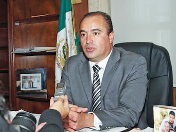 Corregidora ratifica sanción a ex alcalde