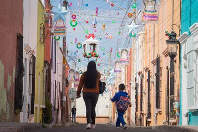 La calle Leona Vicario, el rincón más navideño del Centro Histórico 