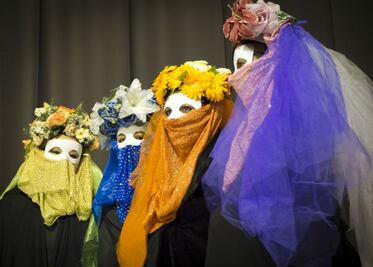 40 máscaras en el  “Carnaval Veneciano”