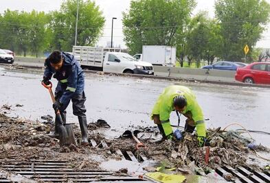Lluvia genera caos vehicular en la capital