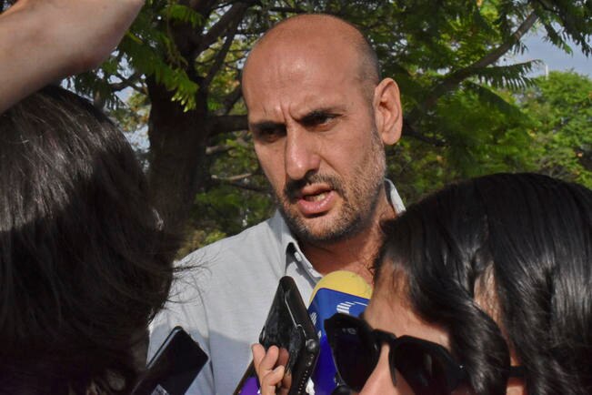 Ligan posible robo en muerte de ciclista