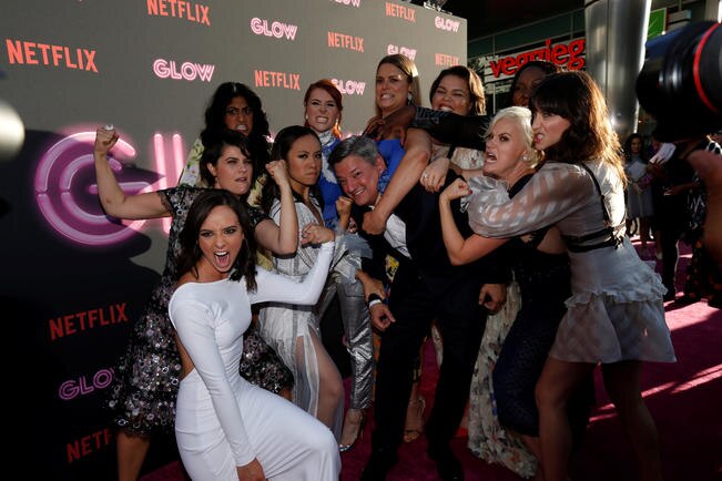 Glow: faldas sobre el ring, en la pantalla