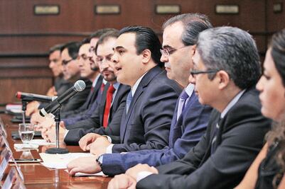 Gobierno estatal inicia con entrega-recepción