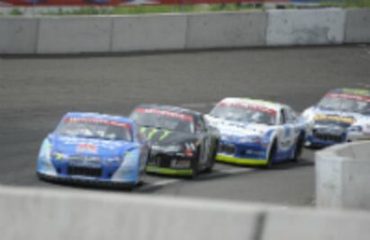 Una tarde de la Serie Nascar en Querétaro