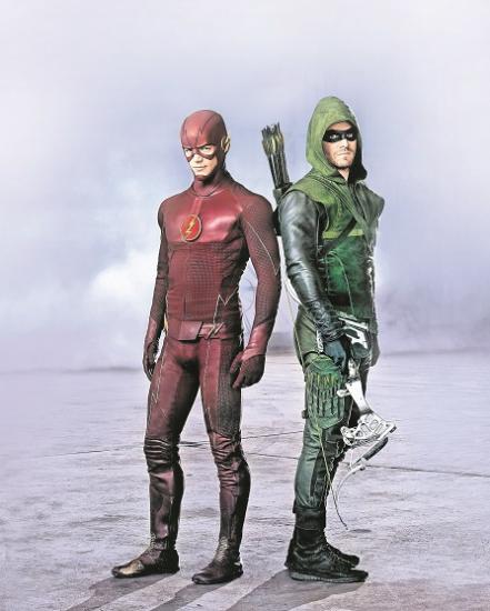 Flash no es fuerte y  Arrow no tira flechas 