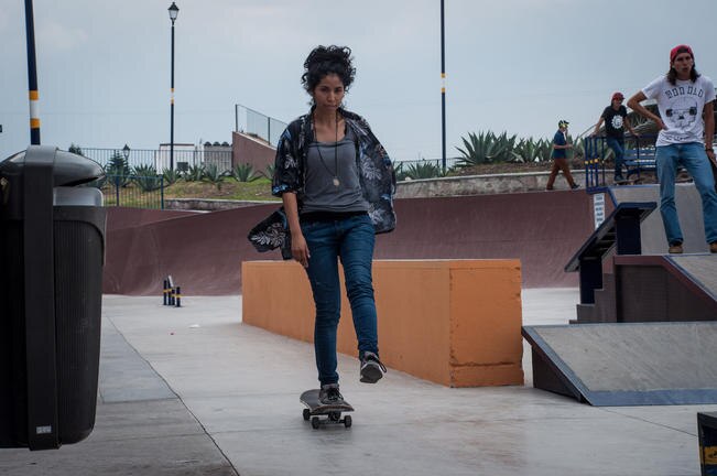 Skates se unen para ayudar tras el temblor