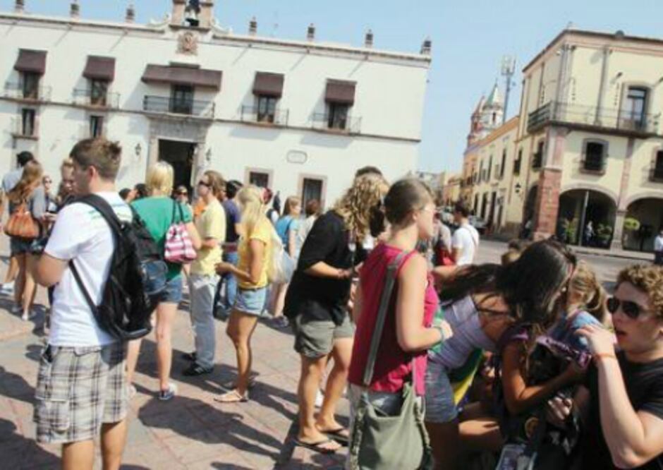 Turismo crece 17.8% en 2013