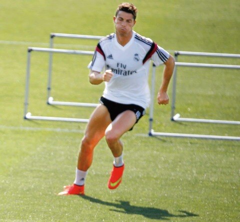 Cristiano Ronaldo matiza críticas por movimientos