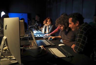 Buscan 2 mil alumnos llegar al sector digital en Querétaro 