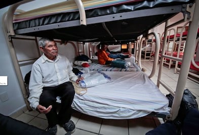 Brindan cobijo a sector vulnerable