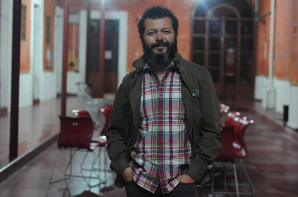 La letra, la voz y la melodía son los elementos que el trovador toma en cuenta para que considere que una canción está completa (RICARDO LUGO. EL UNIVERSAL)