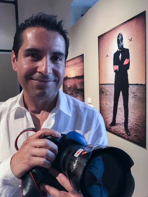 Aunque anhelaba ser pintor, De la Vega encontró su pasión en la fotografía. (FOTOS: DEMIAN CHÁVEZ. EL UNIVERSAL)