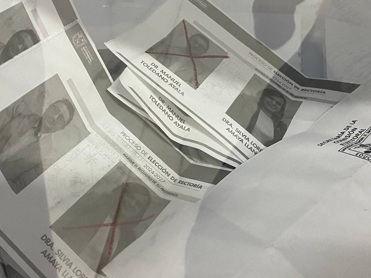 Va la segunda vuelta para elegir rector en la UAQ