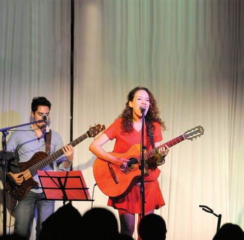 Sólo me interesa el amor: Niuver