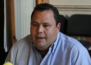 Sale regidor a las calles