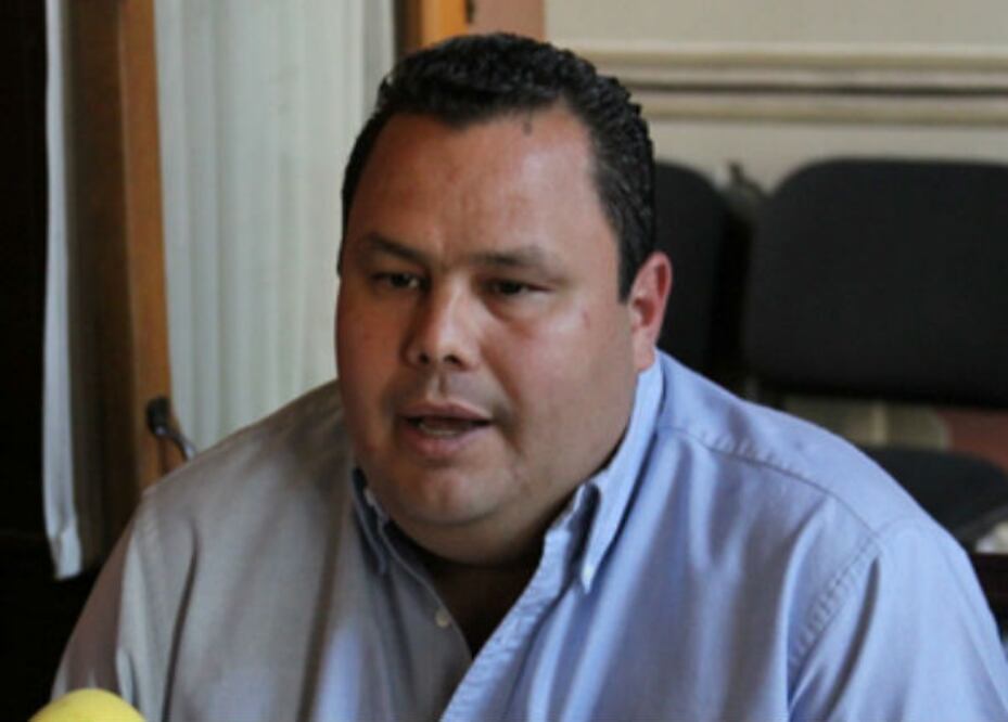 Sale regidor a las calles