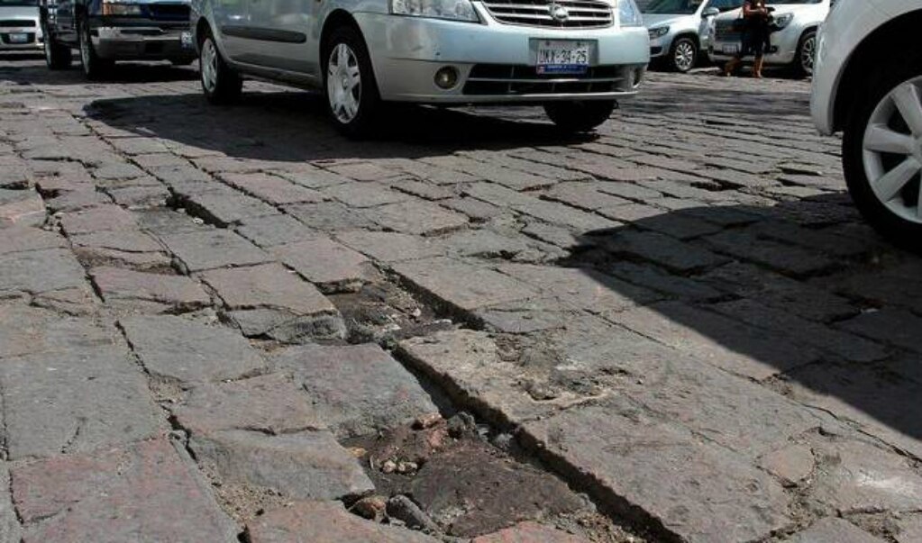 Vecinos piden analizar las obras en Ezequiel Montes