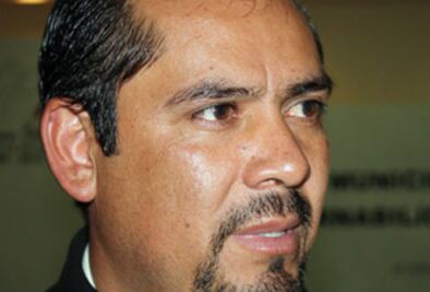 Se deslinda de mal elemento