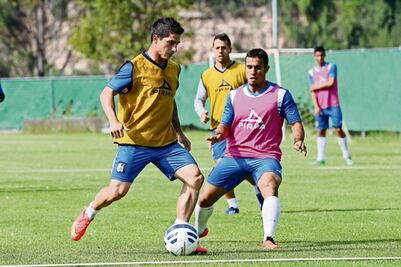 Ambriz pide máxima atención vs. Santos