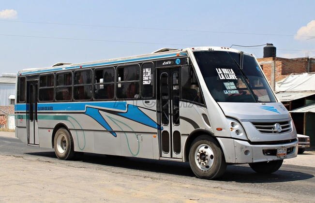 IQT resolverá doble alza al transporte en zona de Corregidora