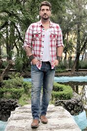 Atrapado entre Los Tigres del Norte, Juanga y  tortas ahogadas