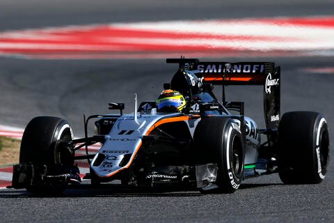 Mexicanos viven día de contrastes